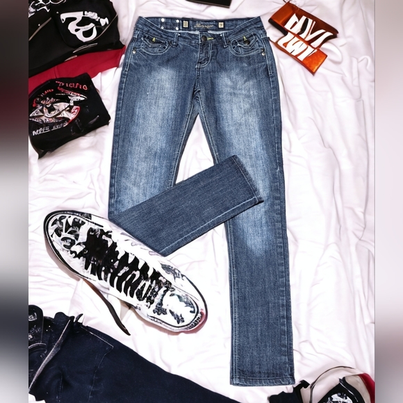 Vintage Rampage For the Few , Distressed Blue Wash Jeans SZ 3 - Picture 1 of 9